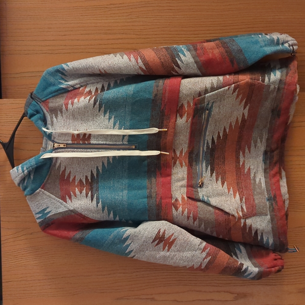 MainStrip Aztec hoodie